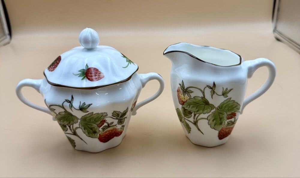 Coalport Strawberry Creamer & Covered Sugar Bowl Set Bone China England